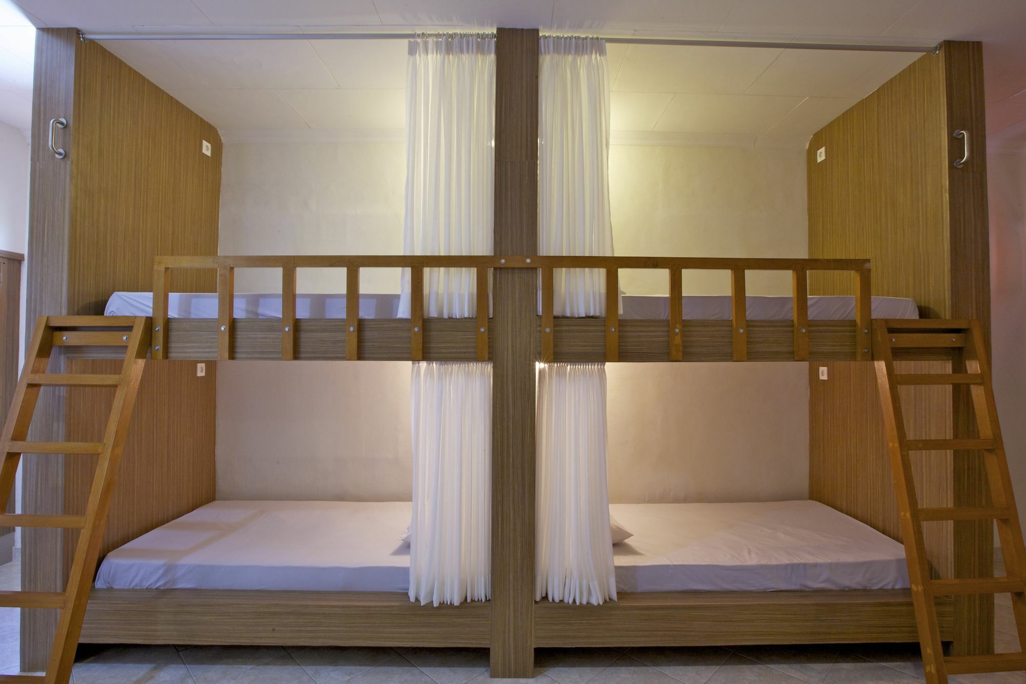 Kuta Dormitory At Simpang Inn Extérieur photo