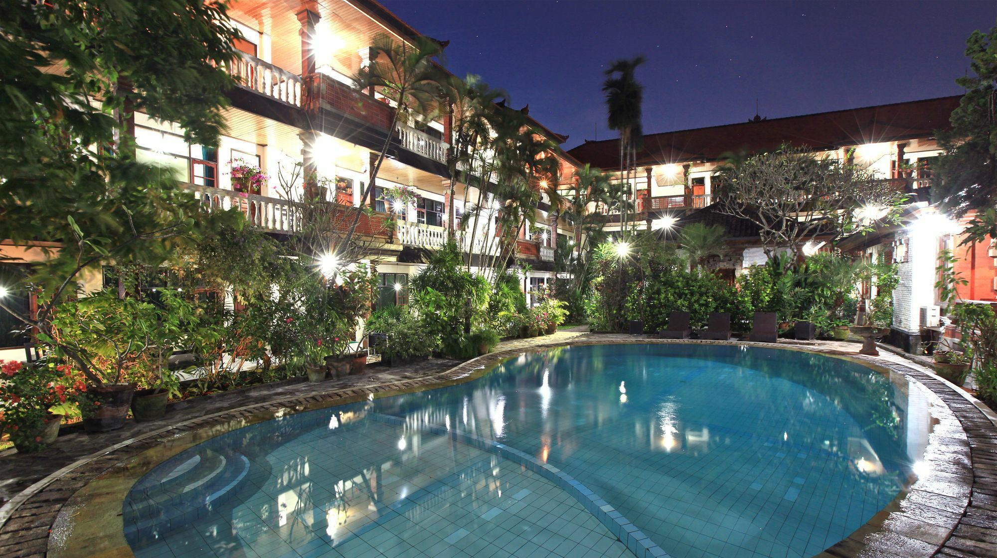 Kuta Dormitory At Simpang Inn Extérieur photo