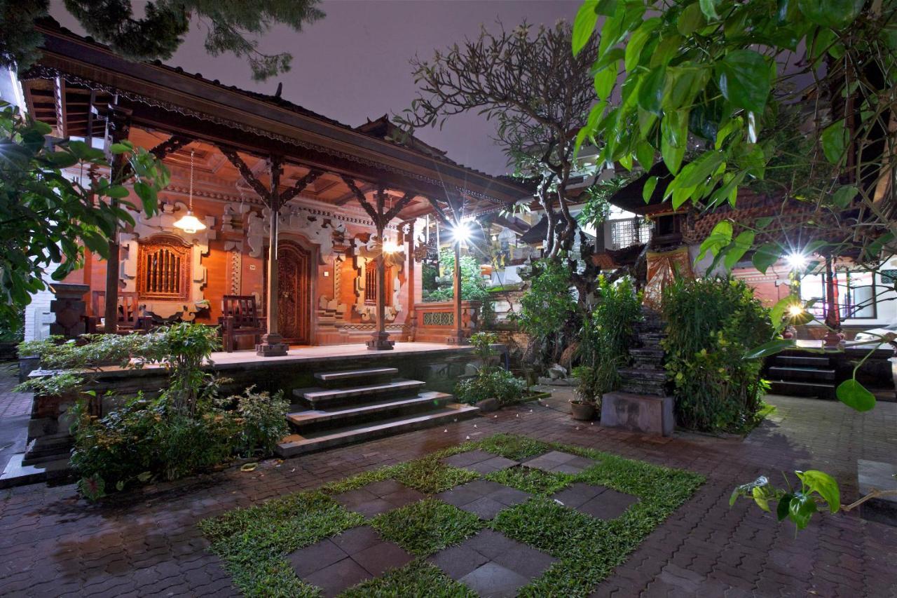 Kuta Dormitory At Simpang Inn Extérieur photo